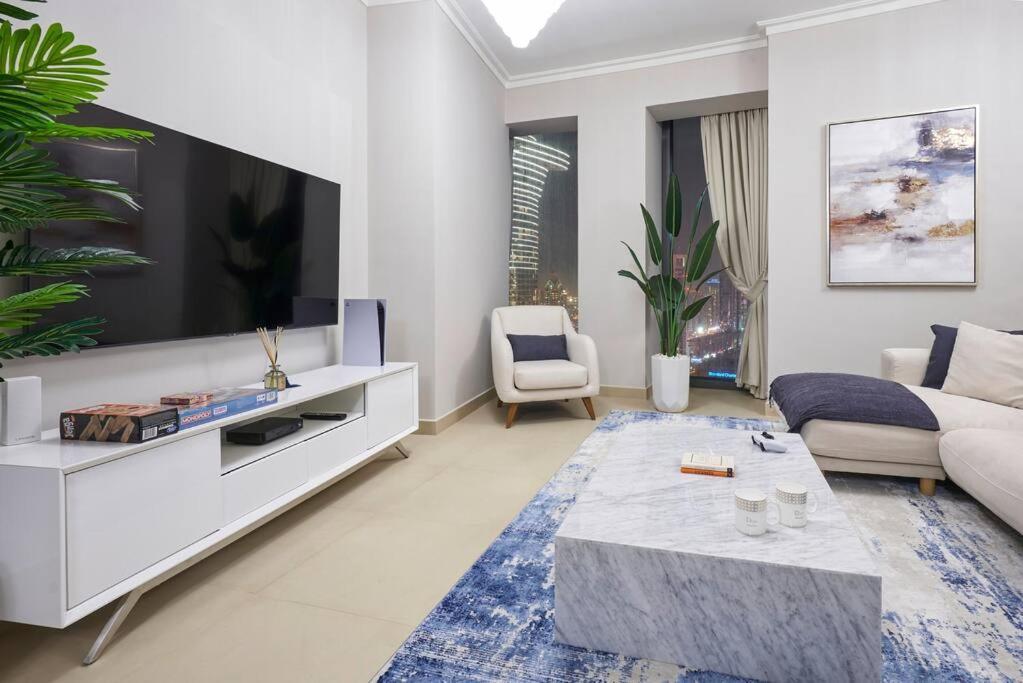 Larbi Breathtaking Burj And Fountain View Luxurious 2 Bed Daire Dubai Dış mekan fotoğraf