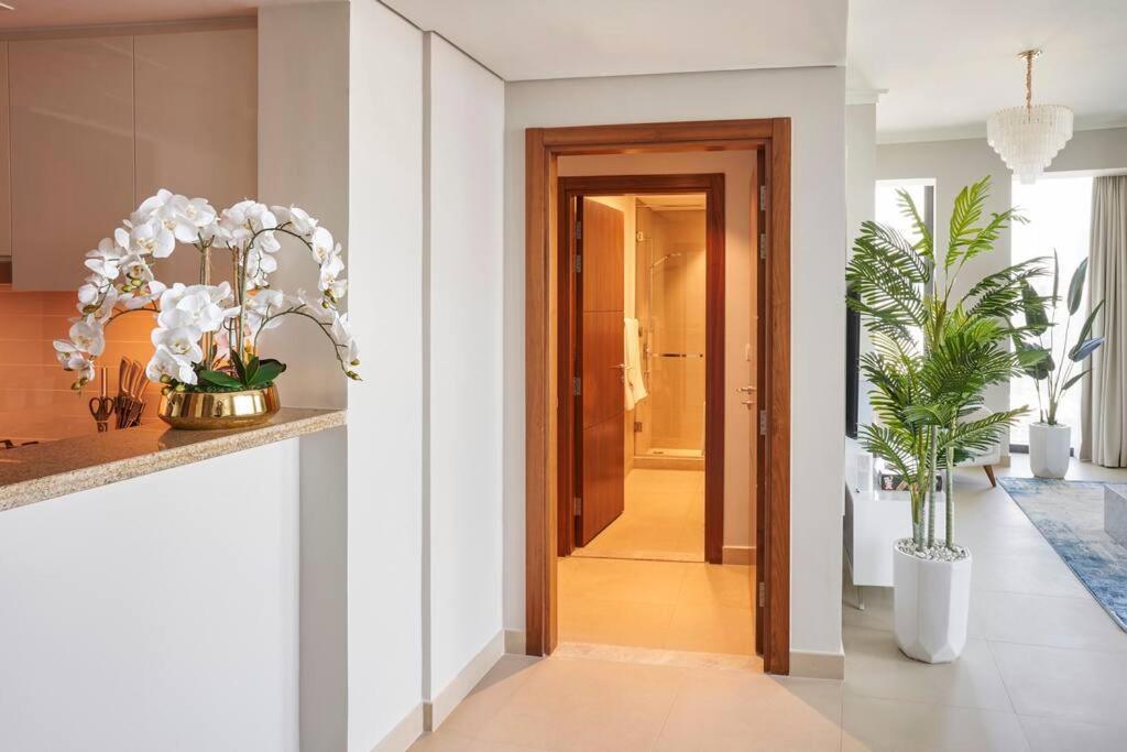 Larbi Breathtaking Burj And Fountain View Luxurious 2 Bed Daire Dubai Dış mekan fotoğraf